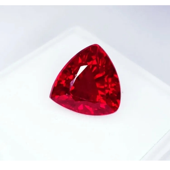 •7.37 Loose Gemstone Natural Mozambique Red Ruby Untreated Fine Gemstone - Picture 3 of 5